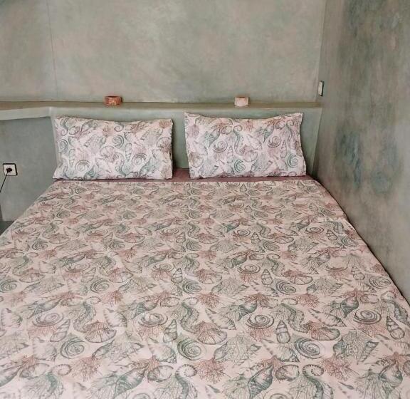 اتاق استاندارد اینتریور, Riad Redous