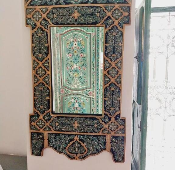 اتاق استاندارد اینتریور, Riad Redous