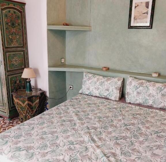 اتاق استاندارد اینتریور, Riad Redous