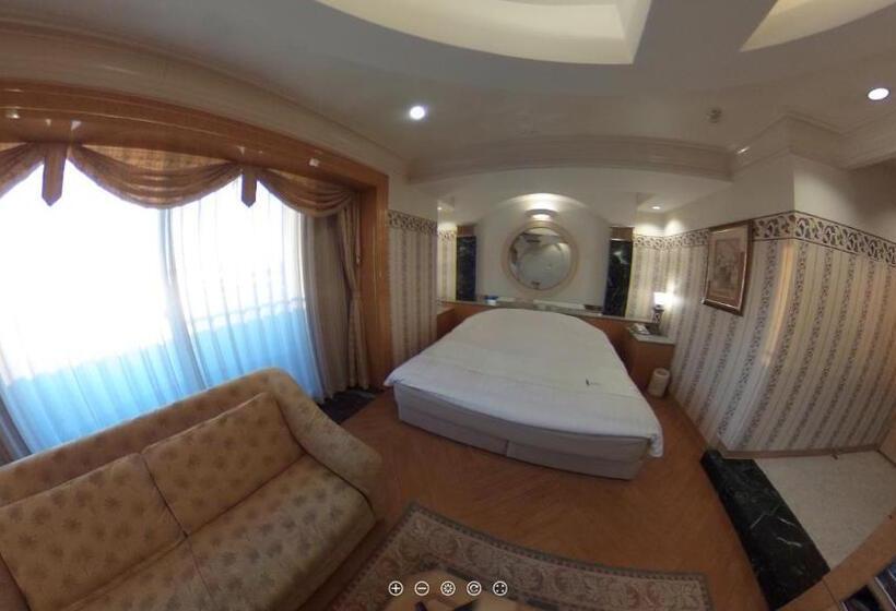 Economy Kamer, ホテル リッド 男塾ホテルグループ