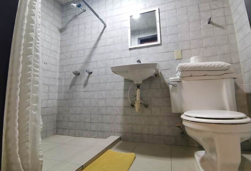 חדר סטנדרט שתי מיטות זוגיות, Misión Plaza Mexicali