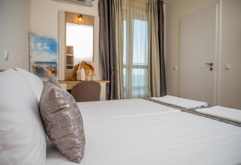 Апартаменты 2 Спальни, Allure Beach Resort Apart