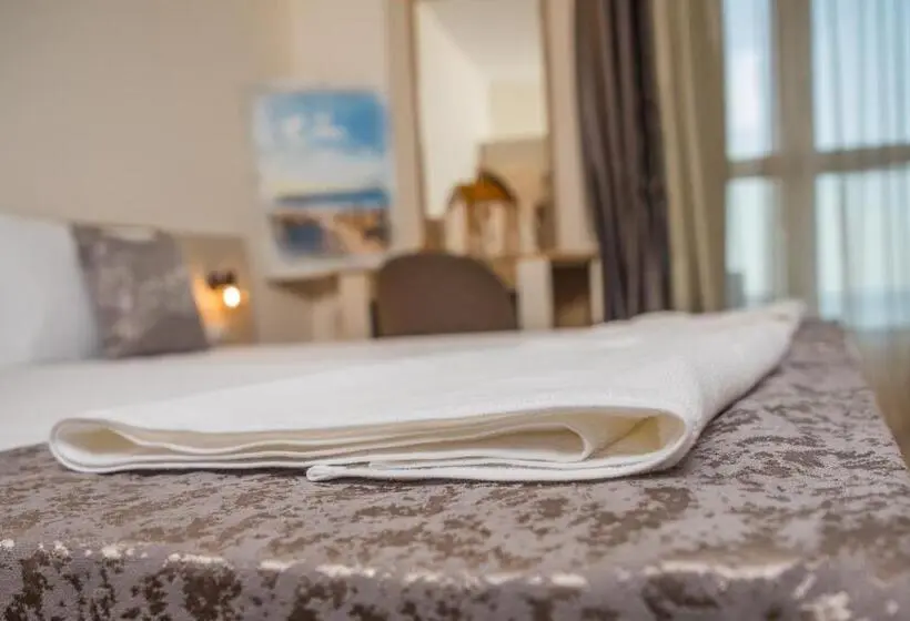 Standard-studio, Allure Beach Resort Apart