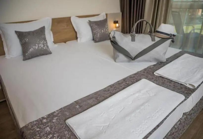 Standard-studio, Allure Beach Resort Apart