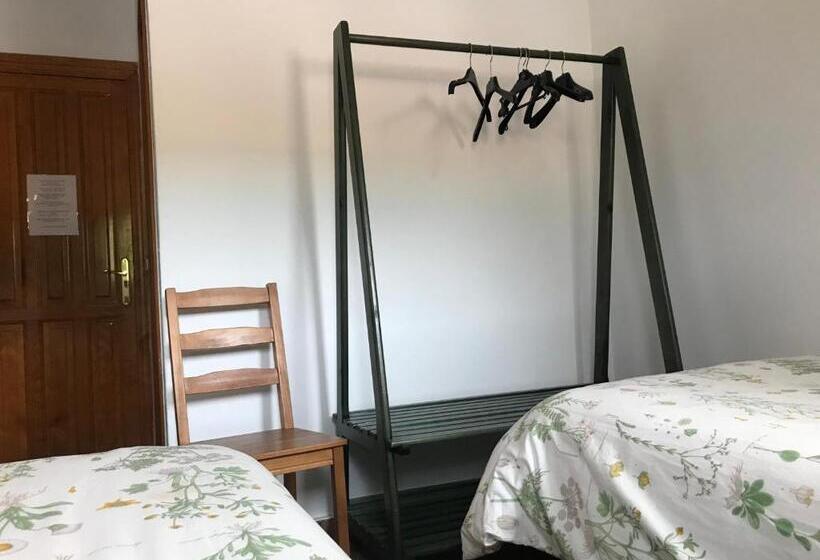 스탠다드 룸, Entrerrobles