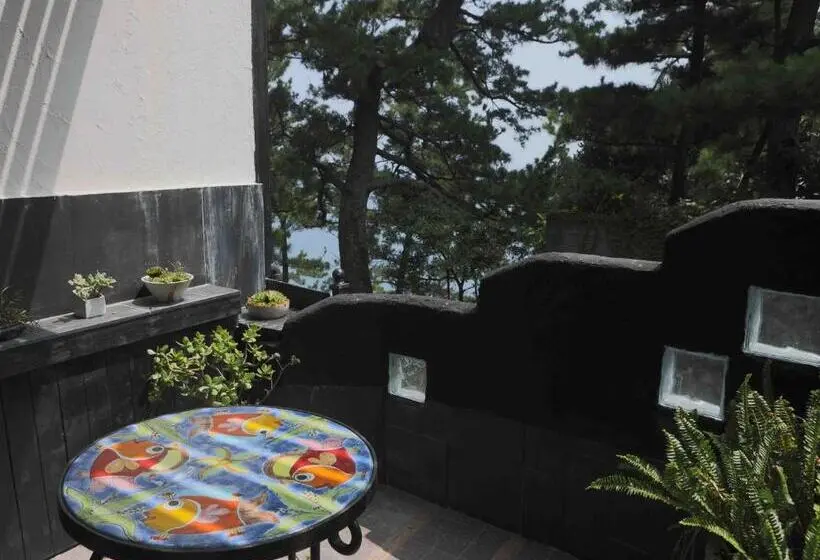Superior Kolmen Hengen Huone Merinäkymä, Isana Resort