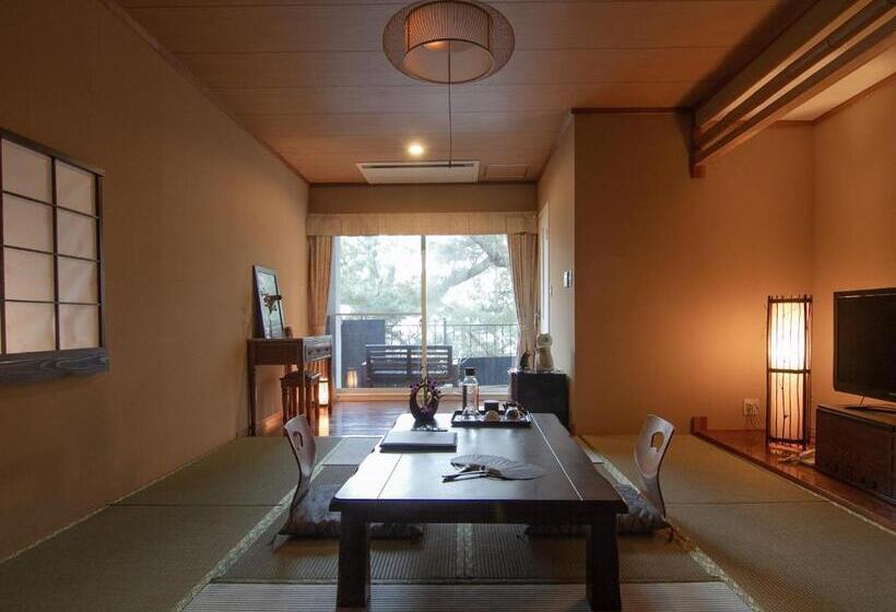 带海景的标准房, Isana Resort