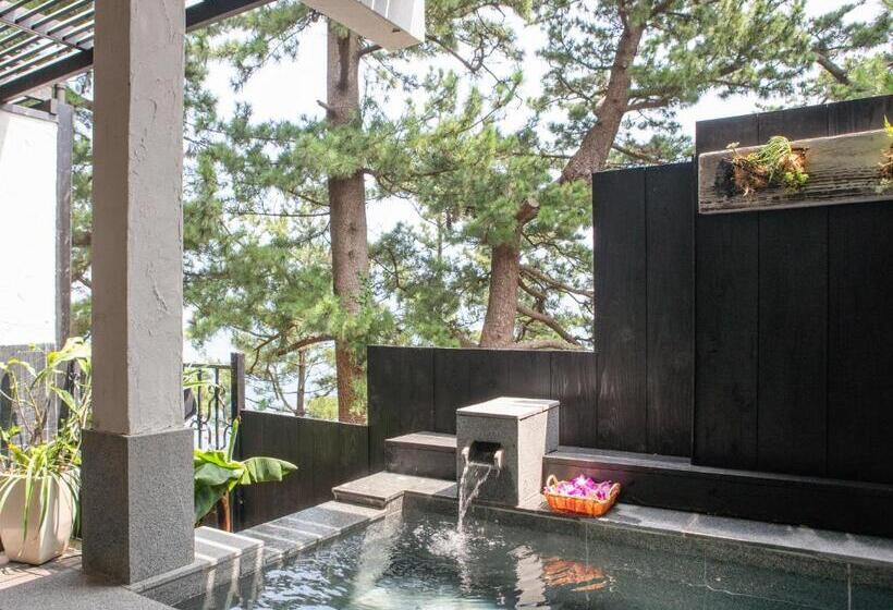 수피리어 트리플룸 바다 전망, Isana Resort