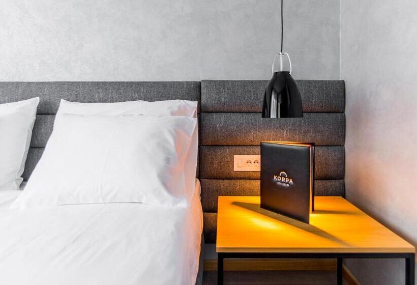 اتاق لوکس, Korpa Deli Rooms