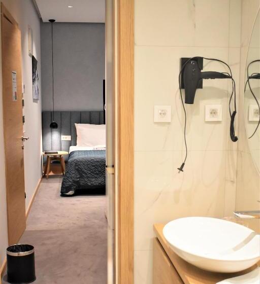 اتاق سوپریور یک تخته, Korpa Deli Rooms