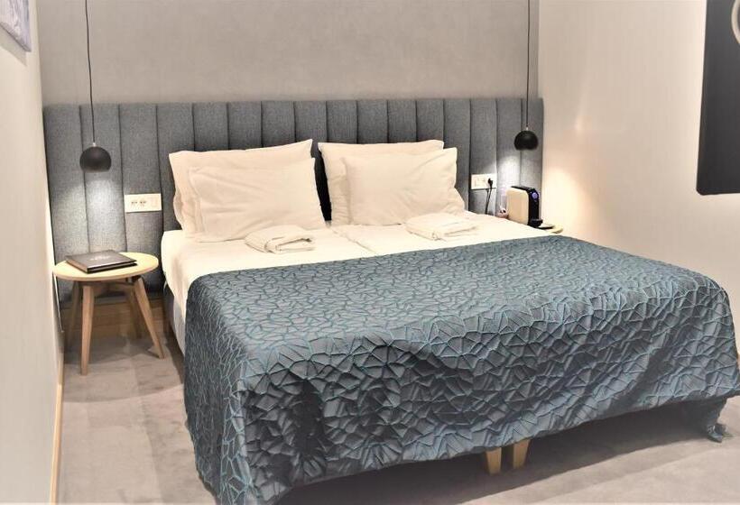 اتاق سوپریور یک تخته, Korpa Deli Rooms