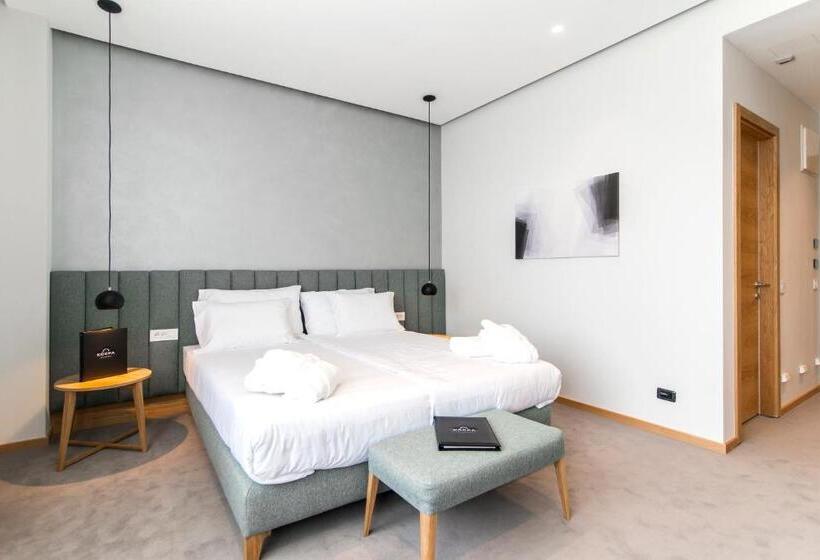 اتاق لوکس, Korpa Deli Rooms