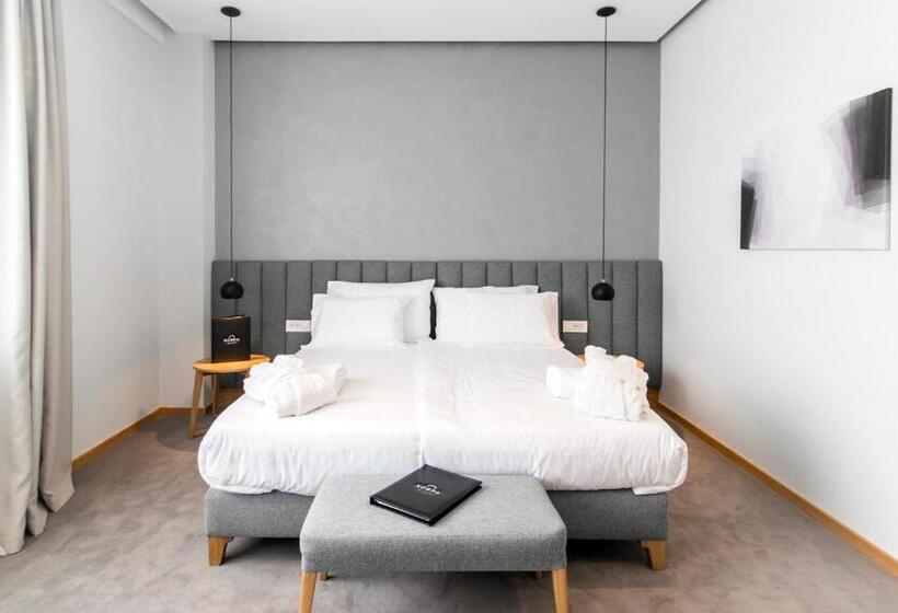 اتاق لوکس, Korpa Deli Rooms