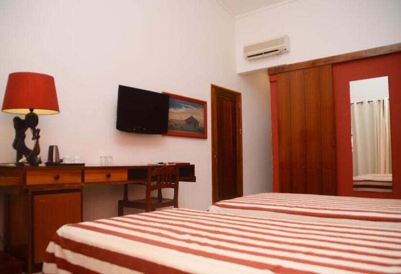 اتاق استاندارد, Odjo D Agua