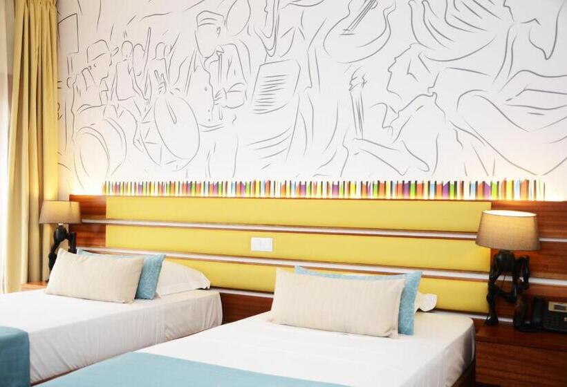 اتاق استاندارد با چشمانداز دریا, Odjo D Agua