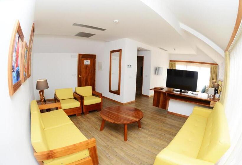 سوییت با چشمانداز دریا, Odjo D Agua