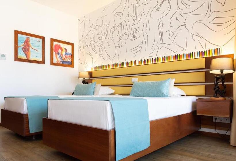 اتاق استاندارد, Odjo D Agua