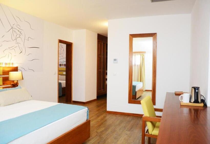 سوییت با چشمانداز دریا, Odjo D Agua