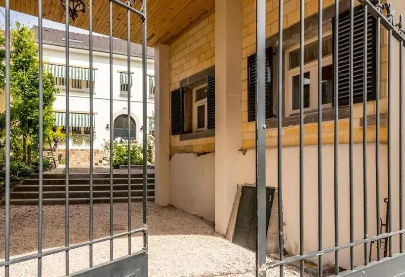 Basic-huone, B&b Hostellerie Marie