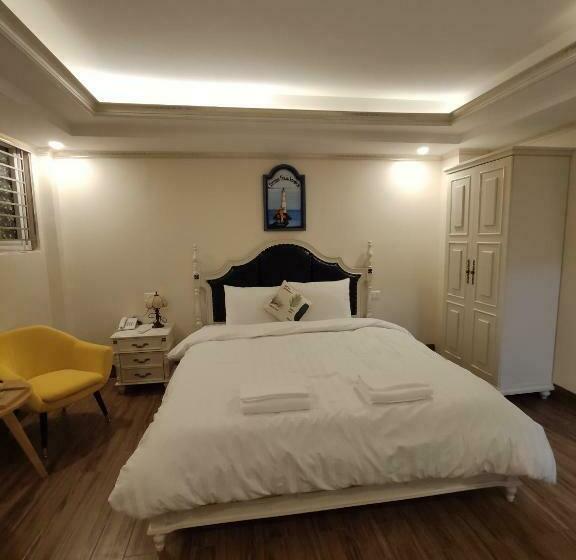 Chambre Standard Lit King Size, Bonjour Sa Pa