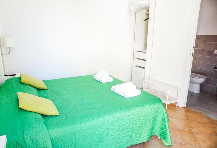 プールビュースタンダードルーム, A' Villetta