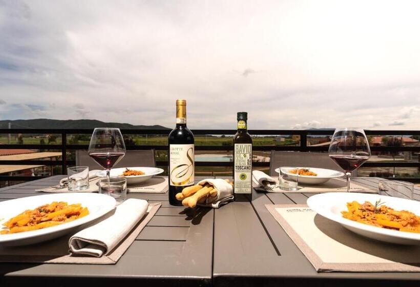 آپارتمان 1 خوابه با چشمانداز استخر, Podere Maremma Spa & Ristorante