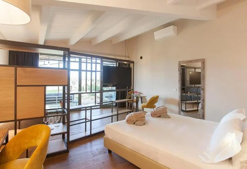سوئیت جونیور با تراس, Podere Maremma Spa & Ristorante