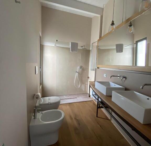 سوئیت جونیور با تراس, Podere Maremma Spa & Ristorante