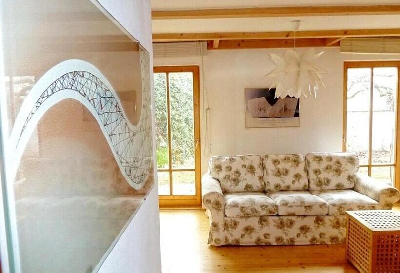 Апартаменты 1 Спальня с Террасой, Walhalla Hotel Regensburg Hoeferer 4 Sterne Superior