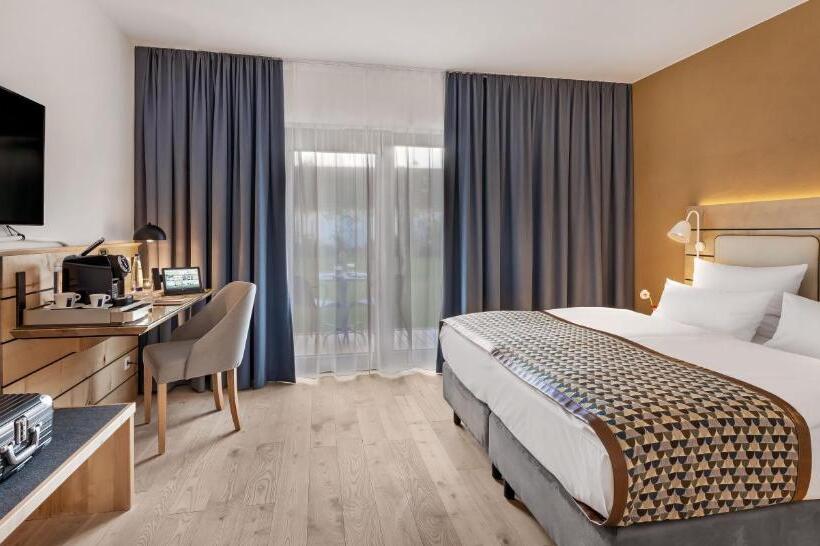 Номер Deluxe, Walhalla Hotel Regensburg Hoeferer 4 Sterne Superior
