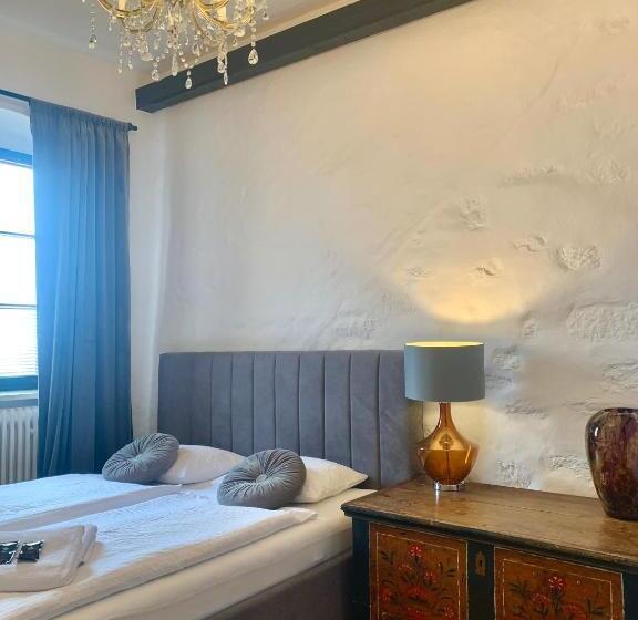 Standard room with outdoor bath, Boutique Apartments U Rolanda, Mikulášské Náměstí