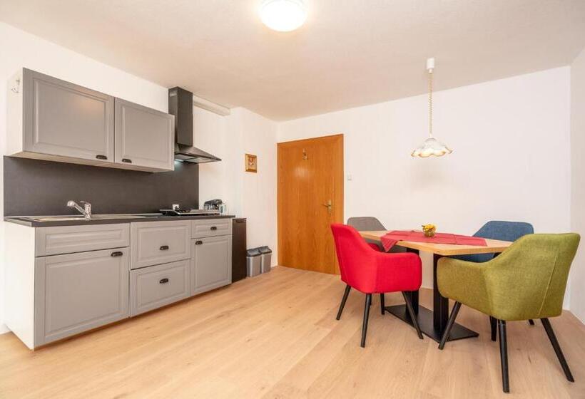 Апартаменты 1 Спальня, Gästehaus Kochelsee