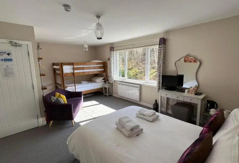 ファミリールーム, Strathassynt Guest House