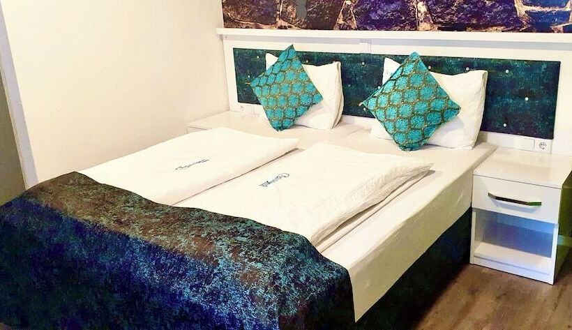 חדר דלוקס לארבעה, Pension Kristalpark