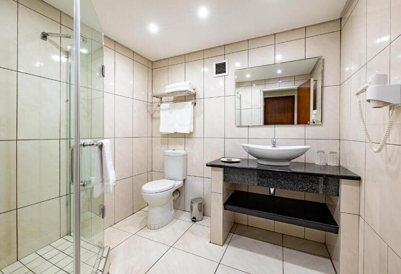 اتاق لوکس با تخت بزرگ, African Sky Newcastle Inn