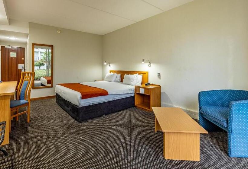 Номер Deluxe Кровать Кинг, African Sky Newcastle Inn