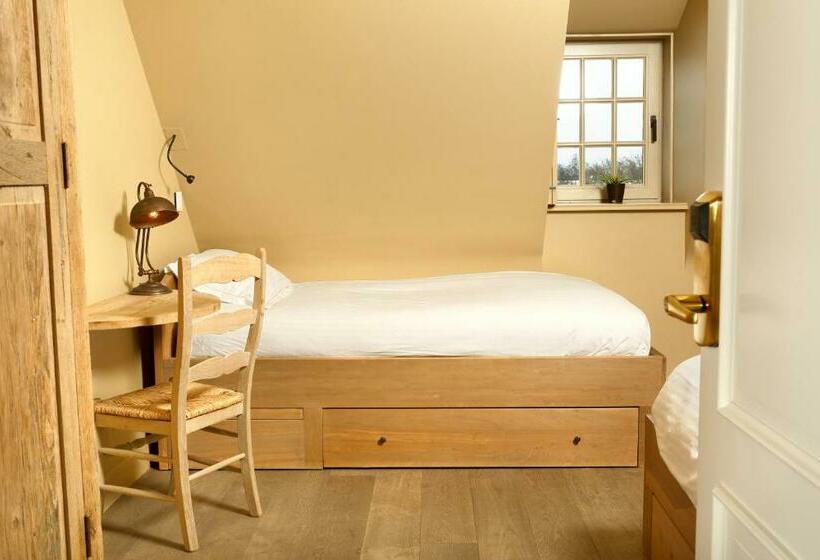 חדר דלוקס, De Grote Wateringe