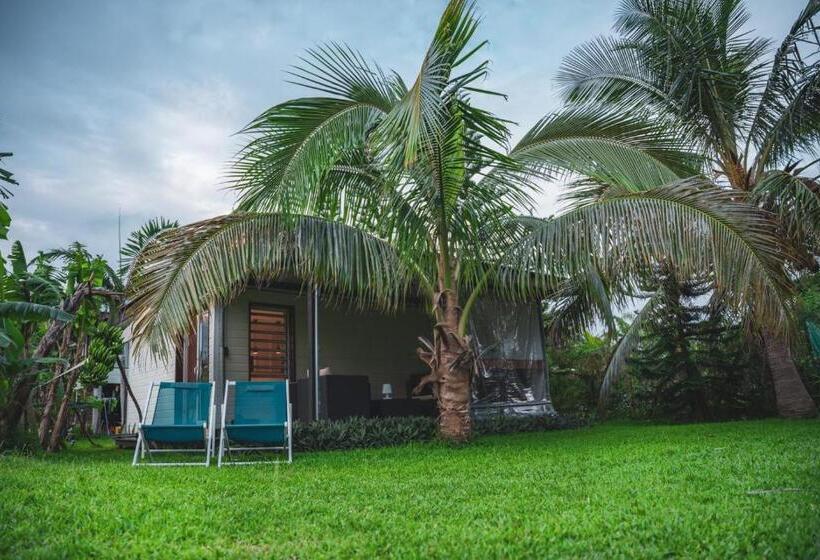 بانگلوی استاندارد با چشمانداز دریا, Poé Côté Lagon