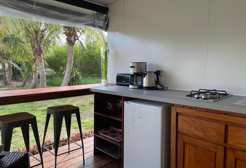 بانگلوی استاندارد با چشمانداز دریا, Poé Côté Lagon