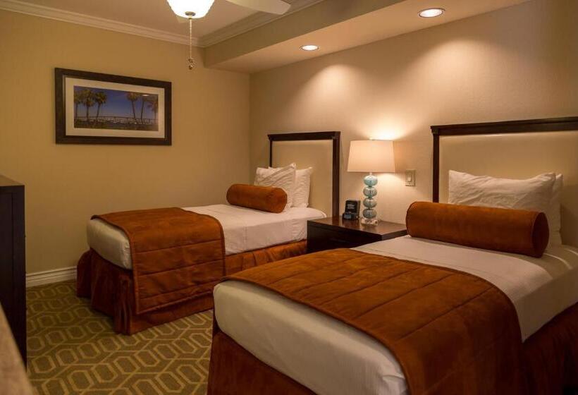 سوئیت 2 خوابه, Coronado Beach Resort