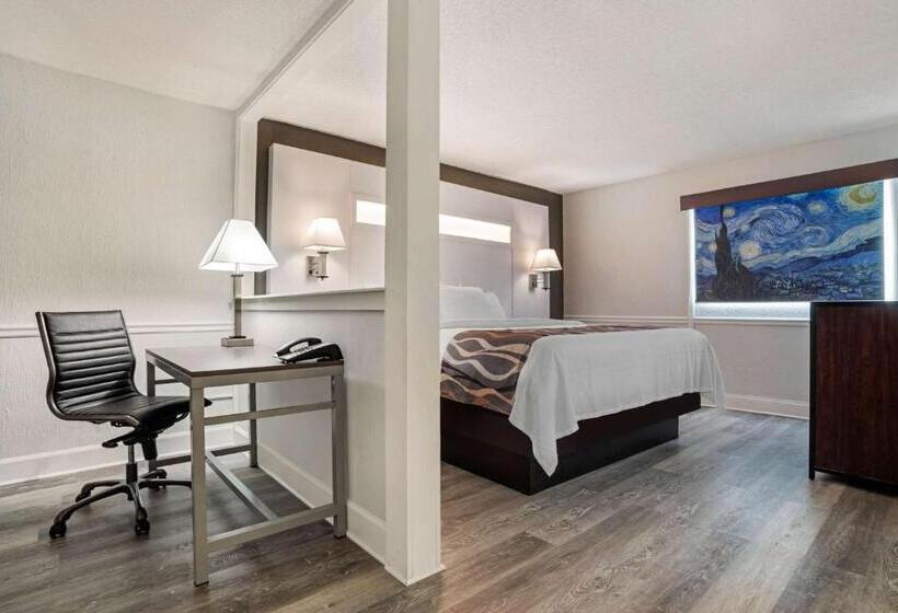 스위트 킹사이즈 침대, Baymont By Wyndham Montgomery Al
