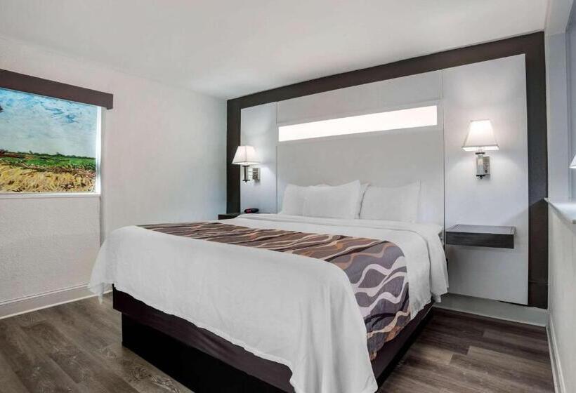 Люкс Кровать Кинг, Baymont By Wyndham Montgomery Al