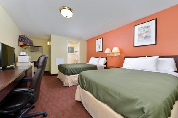 Номер Стандарт 2 Двуспальные Кровати, Best Stay Inn Manchester