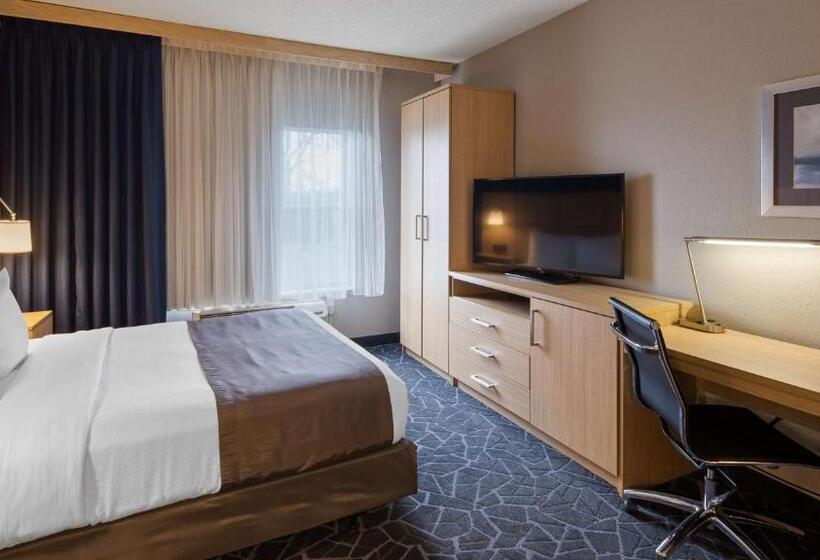 残疾人使用的带特大床的标准间, Best Western Eau Claire South