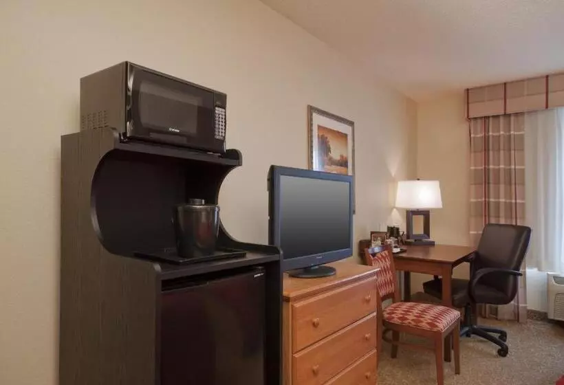 キングサイズベッドのスイートルーム, Country Inn & Suites By Radisson, Davenport, Ia