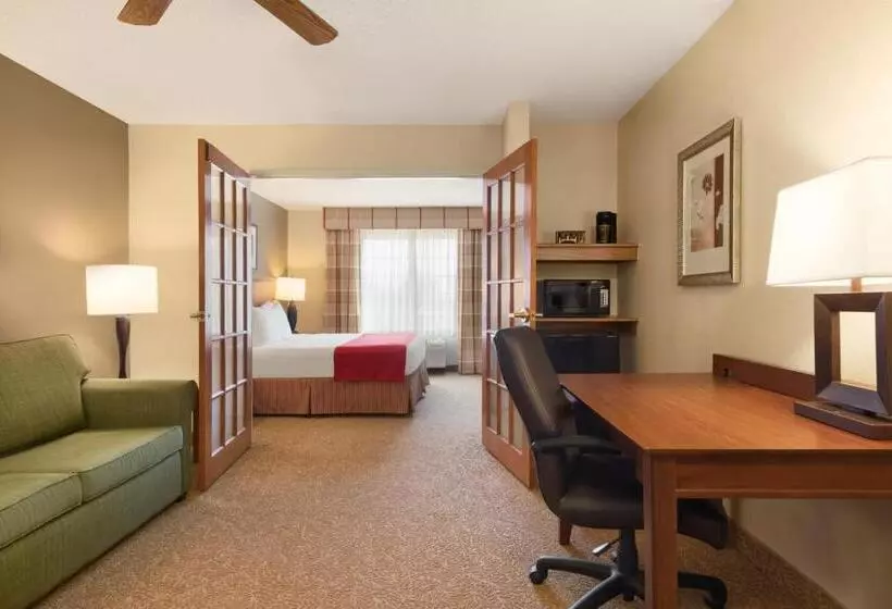 キングサイズベッドのスイートルーム, Country Inn & Suites By Radisson, Davenport, Ia