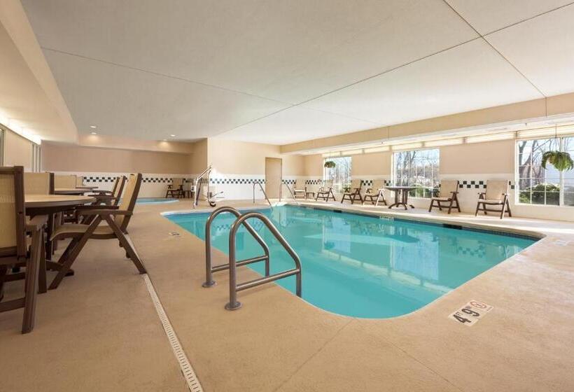 جناح سرير كينج, Country Inn & Suites By Radisson, Clinton, Ia