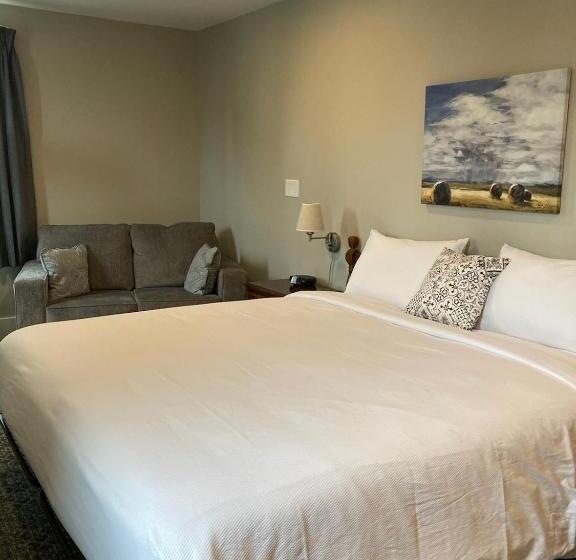 Номер Deluxe Кровать Кинг, Country Squire Inn And Suites