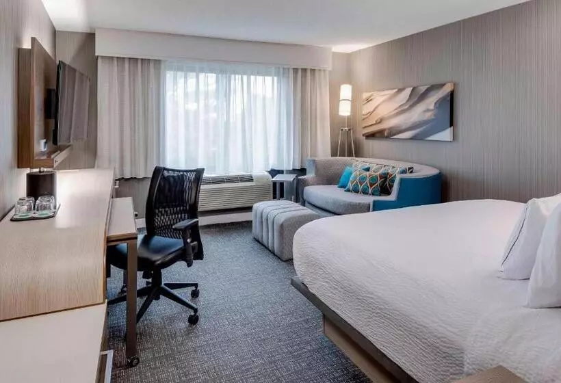 اتاق استاندارد با تخت بزرگ, Courtyard By Marriott Portsmouth
