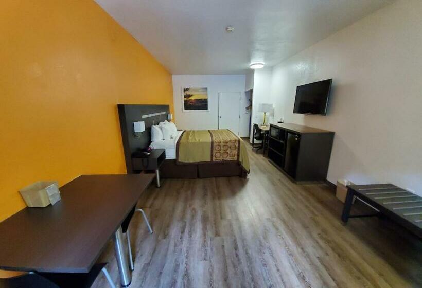 غرفة قياسية سرير كينج, Days Inn By Wyndham Lexington